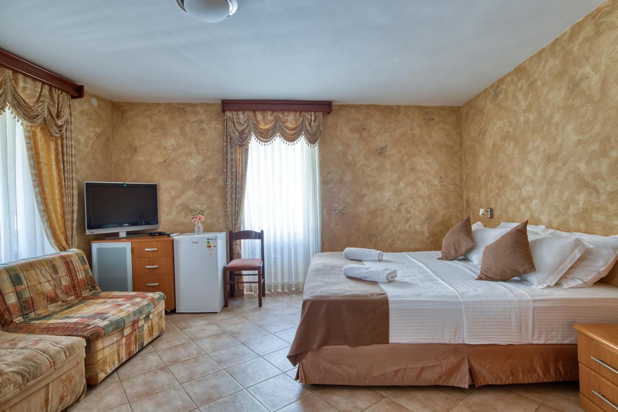 Hotel Rendez Vous Kotor Exteriér fotografie
