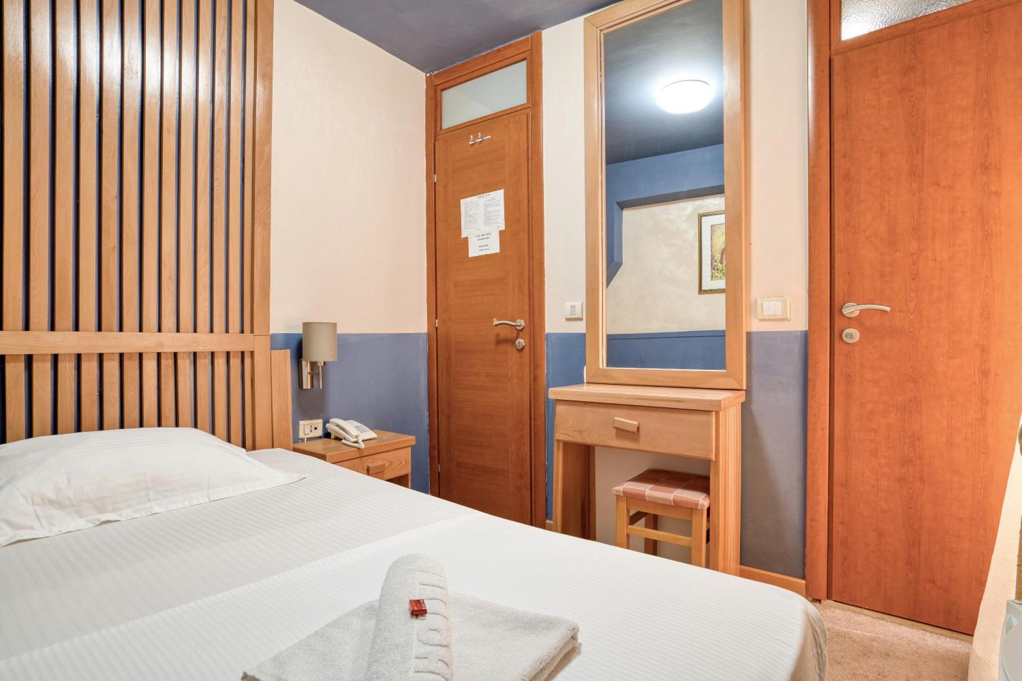Hotel Rendez Vous Kotor Exteriér fotografie